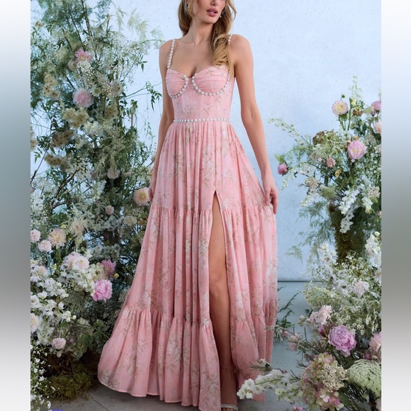 V Chapman Maxi Gwen Dress in Light Pink Tapestry Rose